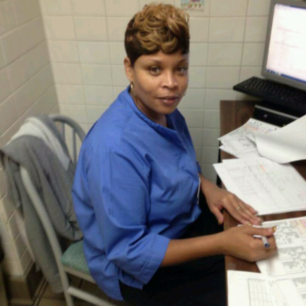 Meet your Posher, Angela